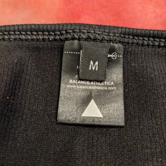 🖤 Balance Athletica Vitality Black Midnight Key Tank Size Medium - Picture 3 of 4